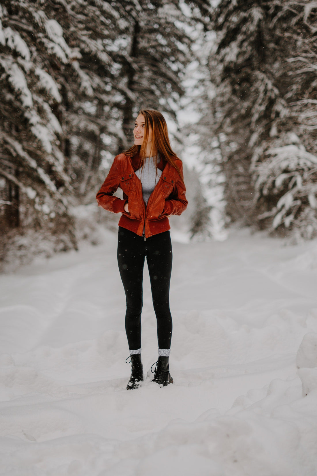 Stay Warm and Cozy with Fleece-Lined Leggings | Linions - Linions
