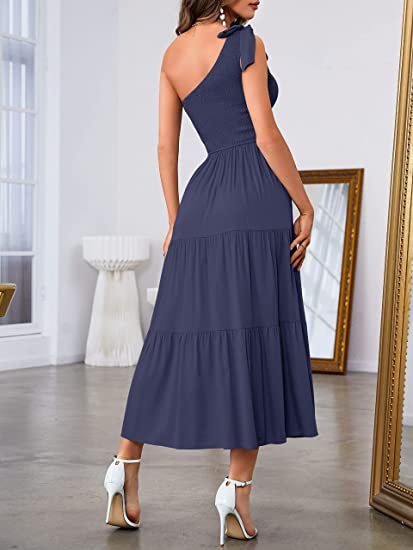 2023 New Summer Fashion Women's One-shoulder Pleated Layered Hem Split Dress - Linions